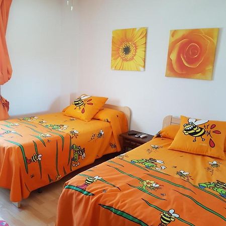 Apartamento Frente Al Mar Roquetas de Mar Luaran gambar
